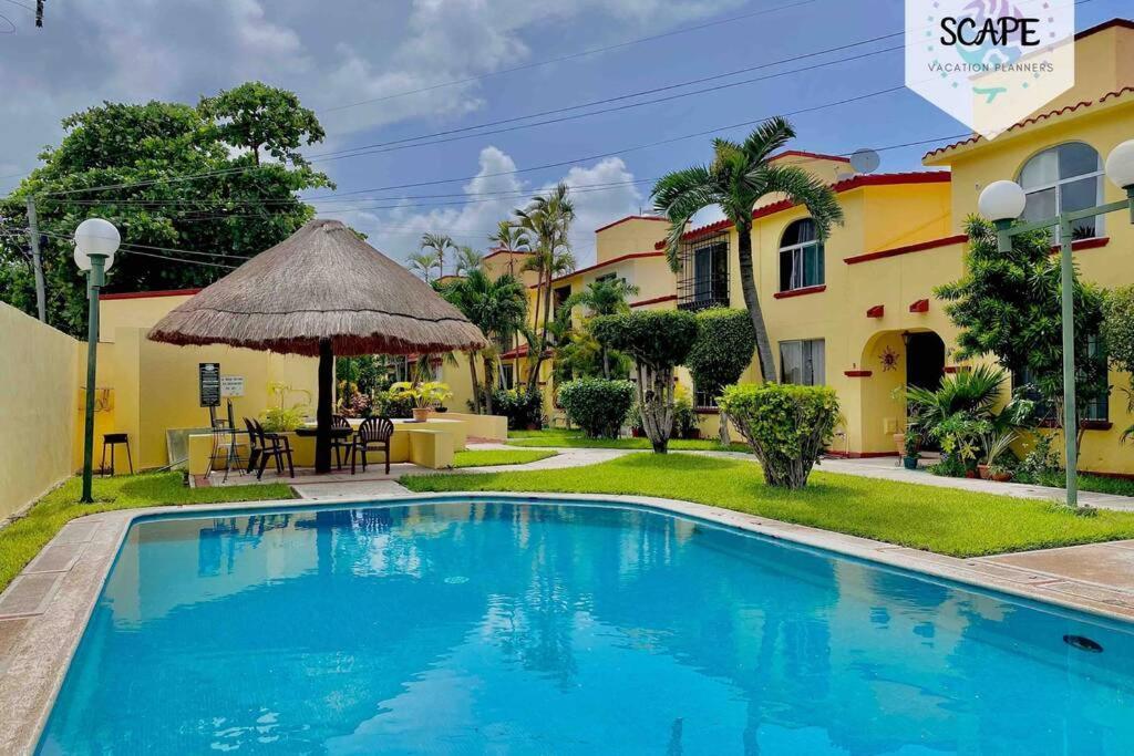 AMPLIA Y CÁLIDA CASA cerca de plaza LAS AMERICAS Vila Cancún Exterior foto