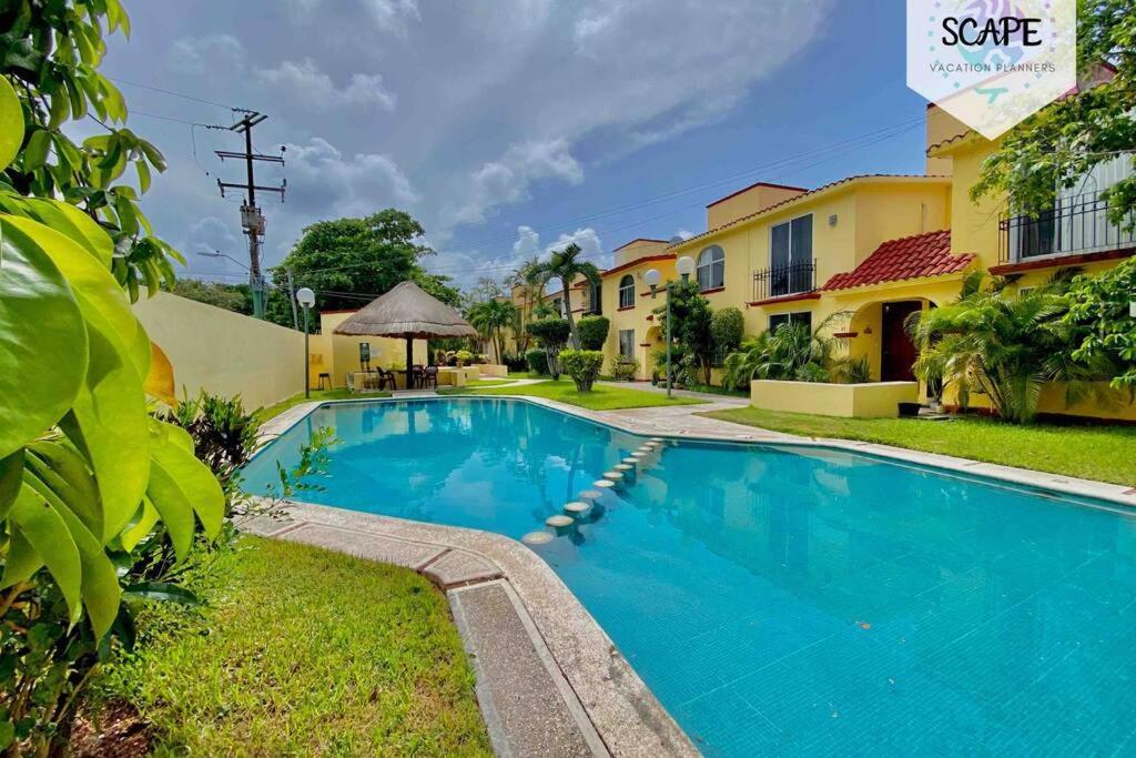 AMPLIA Y CÁLIDA CASA cerca de plaza LAS AMERICAS Vila Cancún Exterior foto