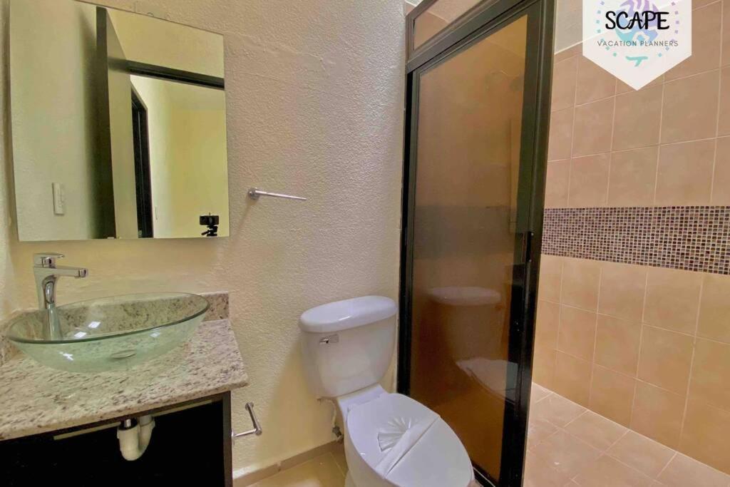 AMPLIA Y CÁLIDA CASA cerca de plaza LAS AMERICAS Vila Cancún Exterior foto